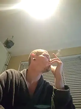 Snapshot of piercingpik chatting on January 6, 2026, 8:23 pm piercingpik online show from January 6, 2026, 8:23 pm