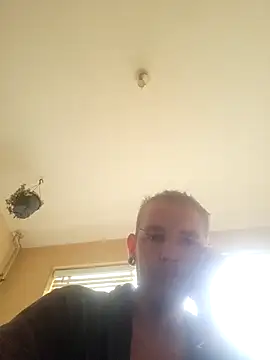 Snapshot of piercingpik chatting on February 23, 2026, 10:56 am piercingpik online show from February 23, 2026, 10:56 am