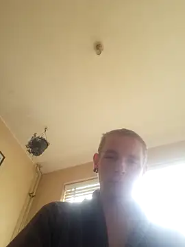 Snapshot of piercingpik chatting on February 28, 2026, 1:01 pm piercingpik online show from February 28, 2026, 1:01 pm