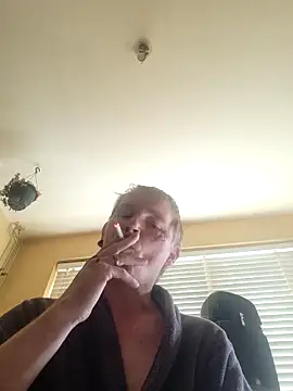 Snapshot of piercingpik chatting on April 27, 2026, 9:18 am piercingpik online show from April 27, 2026, 9:18 am