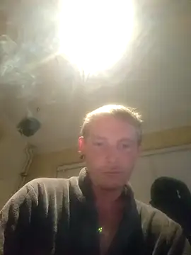 Snapshot of piercingpik chatting on April 30, 2026, 8:57 pm piercingpik online show from April 30, 2026, 8:57 pm