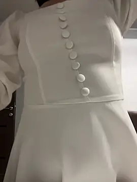 Snapshot of AikoYamada chatting on November 28, 2025, 7:11 am AikoYamada online show from November 28, 2025, 7:11 am