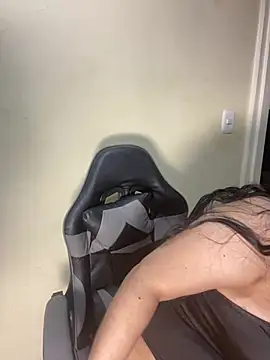 Snapshot of Vliacoooper2 chatting on January 14, 2026, 6:30 am Vliacoooper2 online show from January 14, 2026, 6:30 am