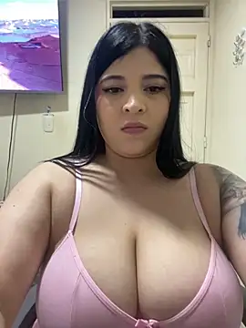 Snapshot of Vliacoooper2 chatting on February 22, 2026, 7:40 am Vliacoooper2 online show from February 22, 2026, 7:40 am