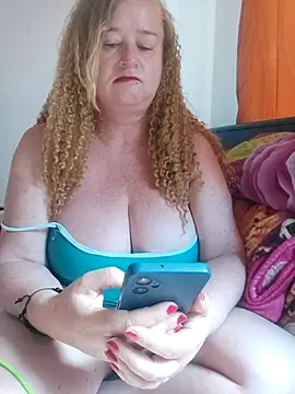 Miss-tetas online show from December 1, 2025, 12:54 pm