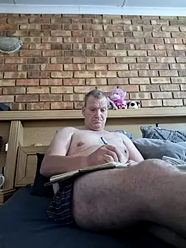 wallacelegend online show from October 30, 2025, 6:04 am