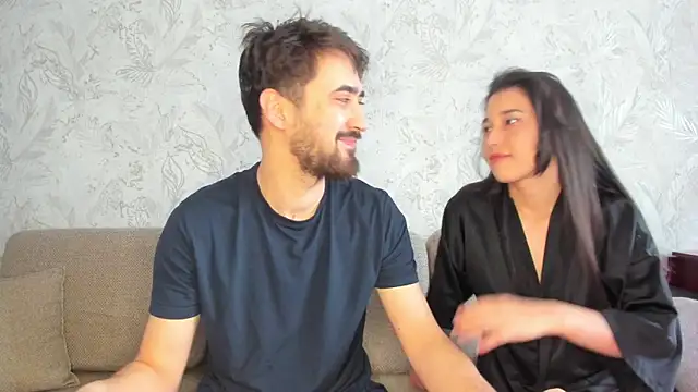 sophywhisper online show from March 5, 2026, 8:43 am