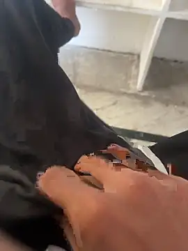 Snapshot of hyderabadii_boi chatting on November 28, 2025, 10:18 am hyderabadii boi online show from November 28, 2025, 10:18 am