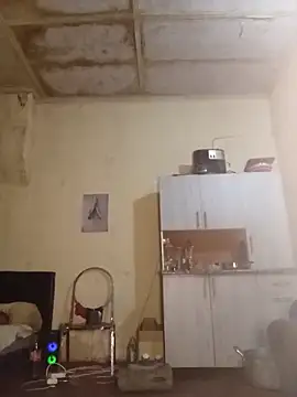 RFeltomWhitJ online show from November 15, 2025, 12:19 am