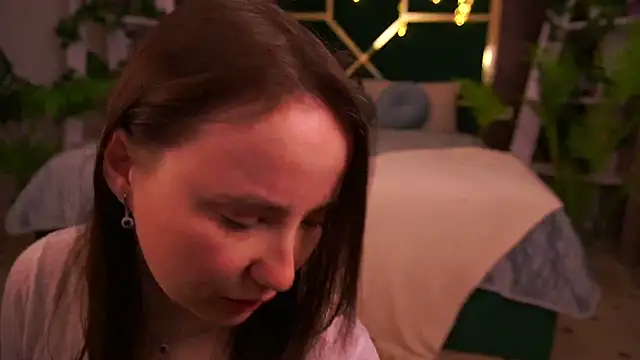 SofieBloom online show from February 12, 2026, 1:55 am