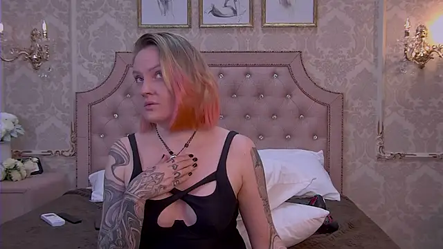 Kate Storm online show from October 23, 2025, 4:12 am