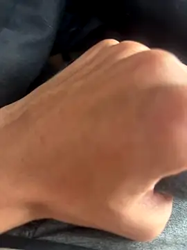 Snapshot of Coloureddickforyou chatting on September 15, 2025, 2:28 pm Coloureddickforyou online show from September 15, 2025, 2:28 pm