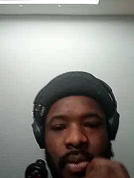 Kaalum561 online show from November 24, 2025, 1:33 pm