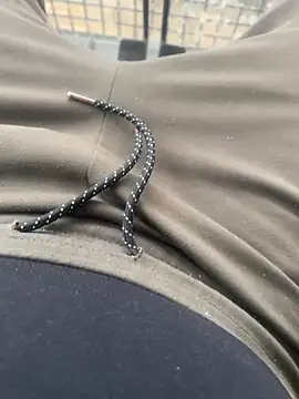 Marius1991 online show from November 27, 2025, 9:22 am