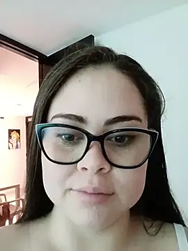 Snapshot of LolaVillalobos chatting on April 20, 2026, 12:08 pm LolaVillalobos online show from April 20, 2026, 12:08 pm