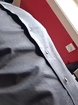 Snapshot of Beurcho69 chatting on February 11, 2026, 3:28 pm Beurcho69 online show from February 11, 2026, 3:28 pm