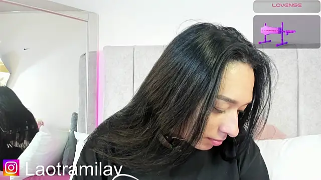 juliettaa 1 online show from March 27, 2026, 1:22 am