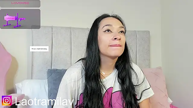 Snapshot of juliettaa_1 chatting on May 3, 2026, 10:05 pm juliettaa 1 online show from May 3, 2026, 10:05 pm