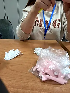 Snapshot of PhuongNhi21 chatting on October 24, 2025, 1:46 am PhuongNhi21 online show from October 24, 2025, 1:46 am