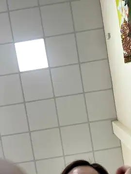 Snapshot of PhuongNhi21 chatting on November 4, 2025, 1:38 am PhuongNhi21 online show from November 4, 2025, 1:38 am