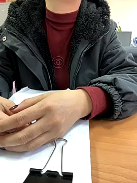 Snapshot of PhuongNhi21 chatting on November 28, 2025, 1:30 am PhuongNhi21 online show from November 28, 2025, 1:30 am