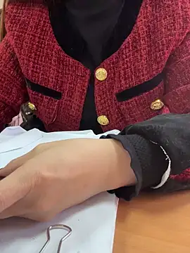 Snapshot of PhuongNhi21 chatting on November 29, 2025, 3:09 am PhuongNhi21 online show from November 29, 2025, 3:09 am