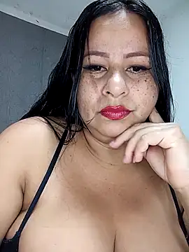 RosenRot07 online show from October 27, 2025, 7:40 pm