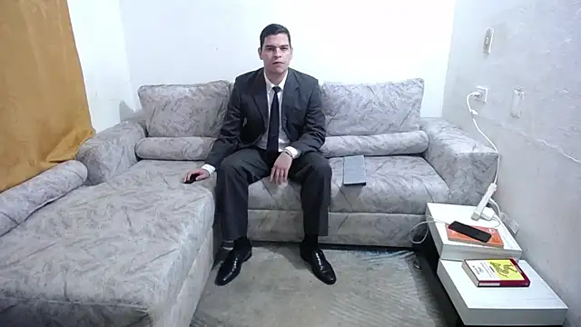 Victor Maitland online show from October 29, 2025, 3:31 am