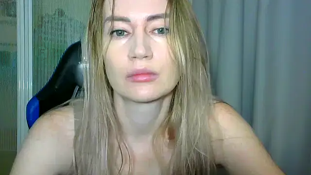 JessFoxxx online show from November 2, 2025, 2:47 am