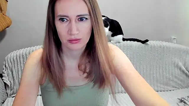 JessFoxxx online show from May 21, 2026, 3:57 am