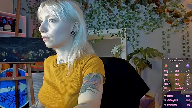 Snapshot of tattoo_art_baby chatting on June 25, 2026, 5:12 am tattoo art baby online show from June 25, 2026, 5:12 am