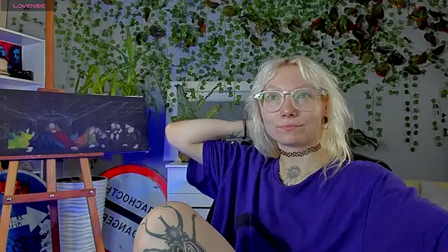 Snapshot of tattoo_art_baby chatting on June 30, 2026, 1:17 am tattoo art baby online show from June 30, 2026, 1:17 am