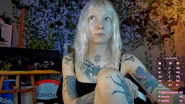 Snapshot of tattoo_art_baby chatting on July 23, 2026, 6:11 am tattoo art baby online show from July 23, 2026, 6:11 am