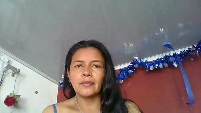 DianaOchoa  online show from January 17, 2026, 8:45 pm