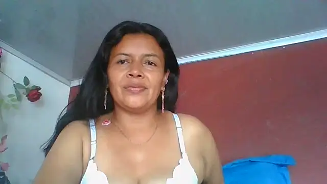 Snapshot of DianaOchoa_ chatting on July 11, 2026, 8:55 pm DianaOchoa online show from July 11, 2026, 8:55 pm