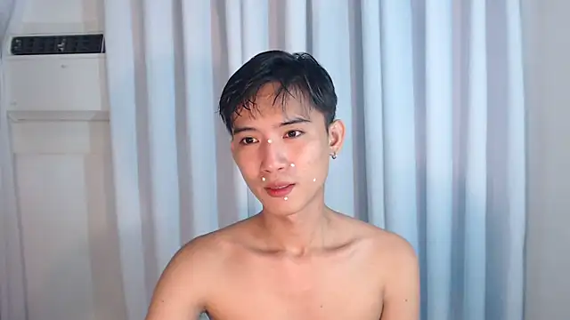 Snapshot of asian_dai chatting on December 3, 2025, 7:49 am asian dai online show from December 3, 2025, 7:49 am