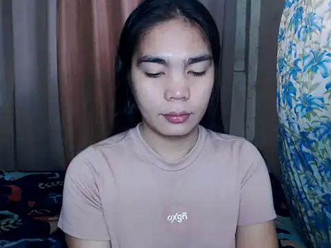 Snapshot of Simple_Martina chatting on October 23, 2025, 1:16 am Simple Martina online show from October 23, 2025, 1:16 am