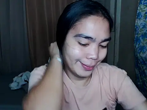 Snapshot of Simple_Martina chatting on December 1, 2025, 11:32 pm Simple Martina online show from December 1, 2025, 11:32 pm