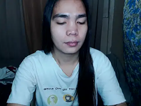 Snapshot of Simple_Martina chatting on December 3, 2025, 1:35 am Simple Martina online show from December 3, 2025, 1:35 am