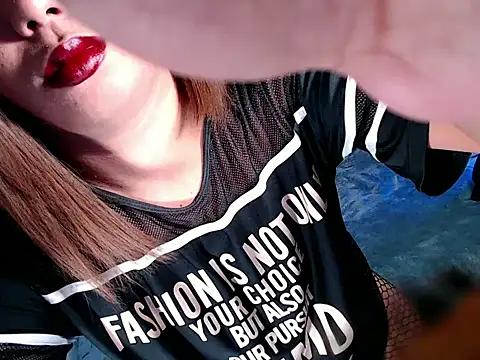 bigfattycocksonya27 online show from May 27, 2026, 2:08 am