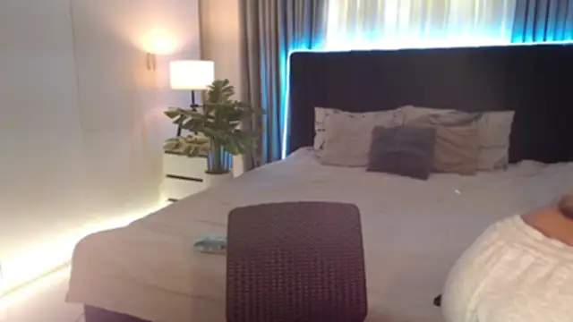 FuckMe Sofia online show from December 5, 2025, 1:14 am