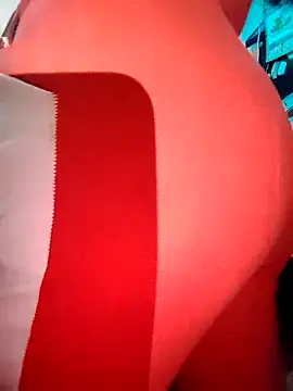 Snapshot of lunna_07 chatting on October 25, 2025, 2:41 am lunna 07 online show from October 25, 2025, 2:41 am