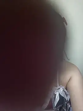 Snapshot of lunna_07 chatting on November 23, 2025, 3:45 pm lunna 07 online show from November 23, 2025, 3:45 pm