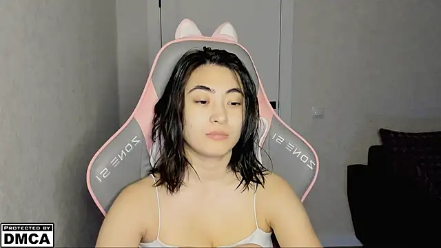 MeilideQian1 online show from September 12, 2025, 1:55 pm