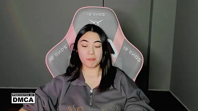 MeilideQian1 online show from February 4, 2026, 3:51 pm