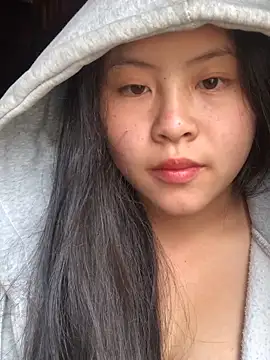 Tiiahpu online show from December 3, 2025, 6:54 am