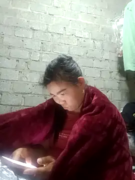 jienrrr online show from November 16, 2025, 1:44 am