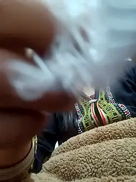 jienrrr online show from January 17, 2026, 6:07 am