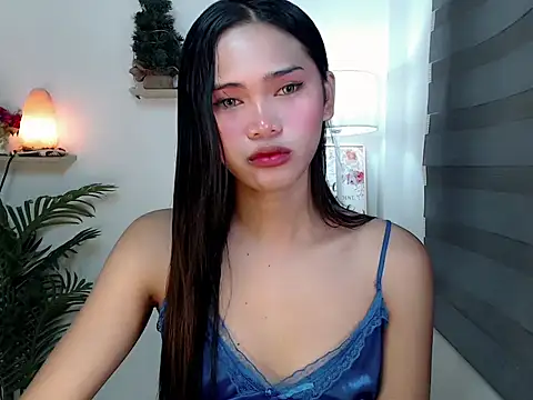 imperfect zandra online show from December 3, 2025, 4:31 am