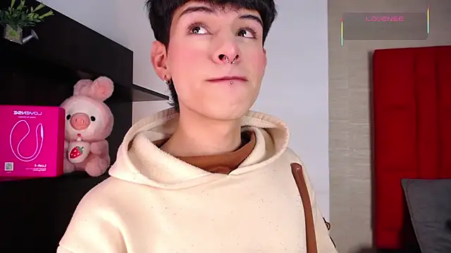 Ezra Storm online show from January 19, 2026, 4:49 am